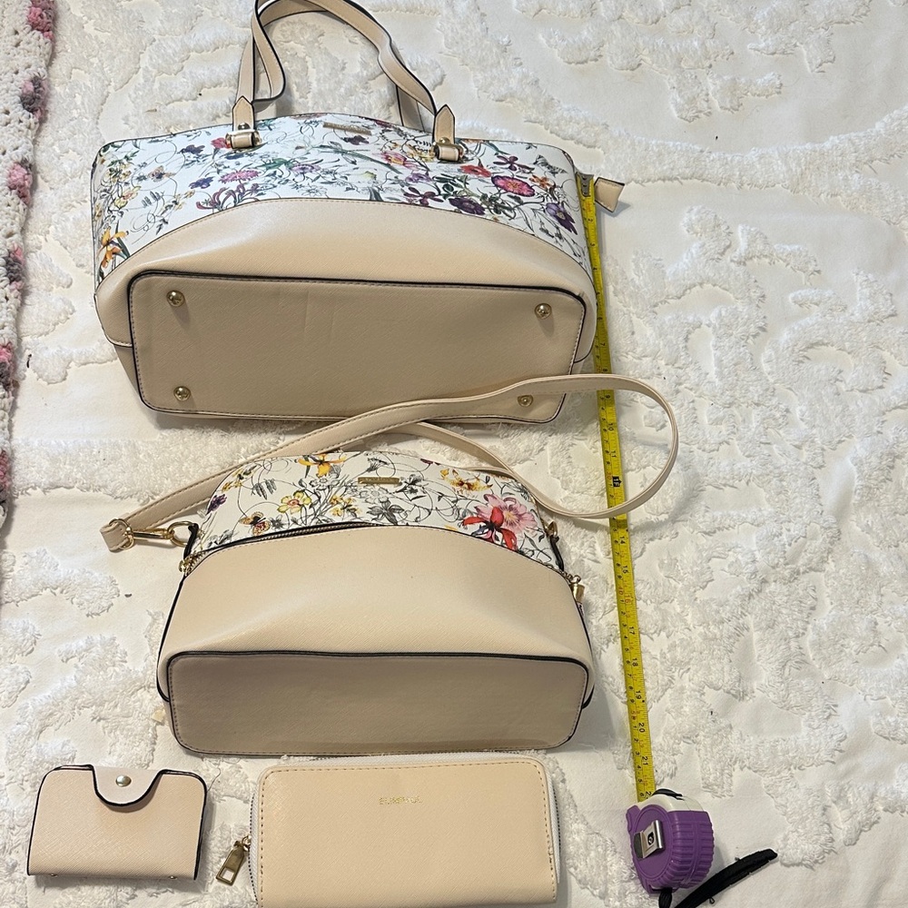 Floral Cream Women's Bag Set